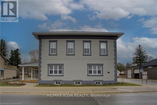 Building Photo - 133 Birmingham St E