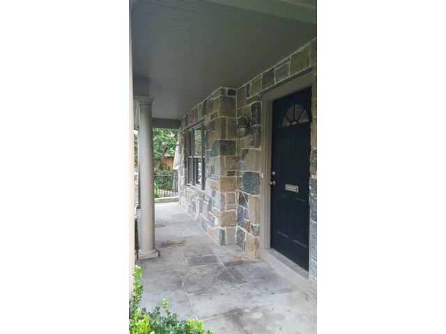 Foto del edificio - 39 Sands Point Rd