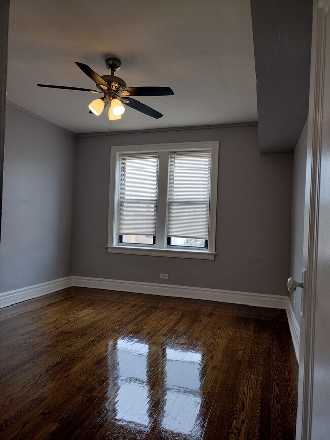 Building Photo - 1741 W 80th St
