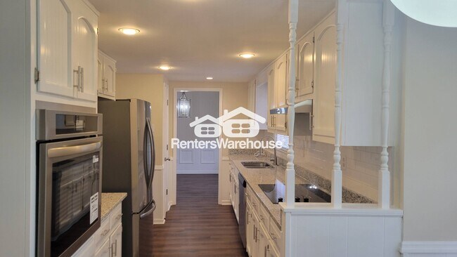 Foto del edificio - 4360 Melanie Woods Dr