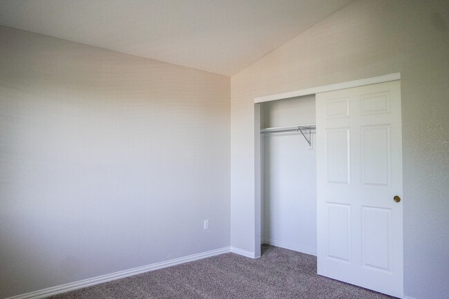 3rd Upstairs Bedroom - 640 S Yarrow St