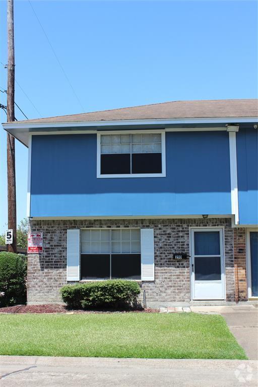 Building Photo - 210 G W St