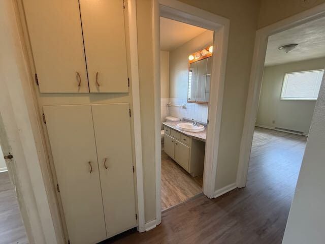 Building Photo - Duplex Unit in Central Peoria