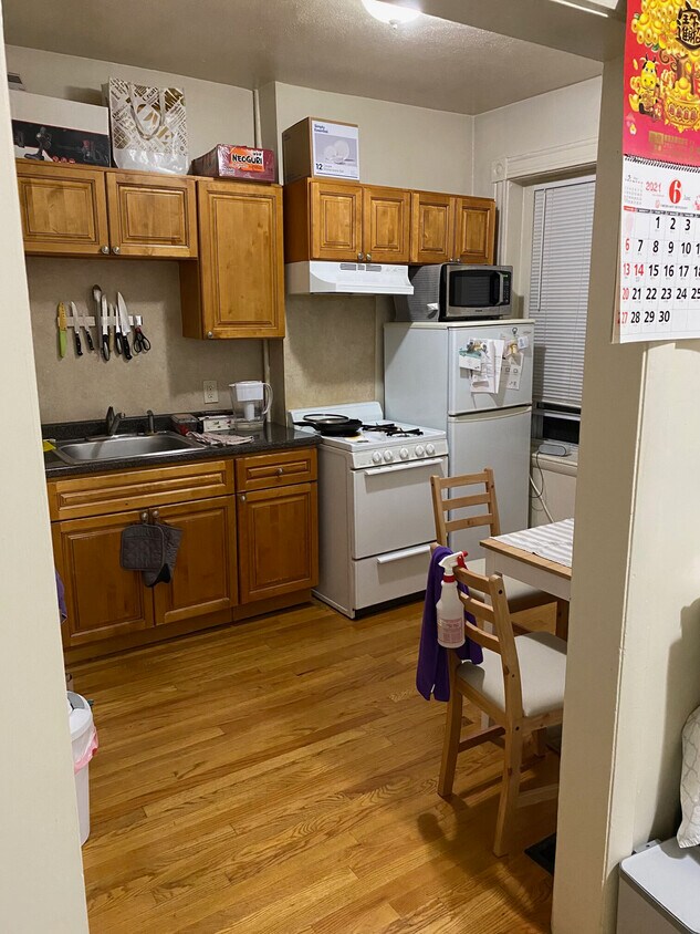 752 Huntington Ave Unit 2, Boston, MA 02115 Condo for Rent in Boston