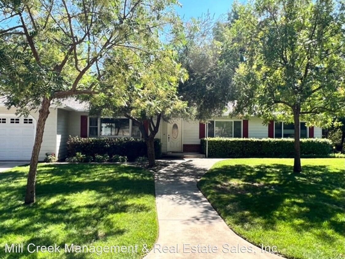 Foto principal - 2 br, 2 bath House - 41908 North Fork Sp A