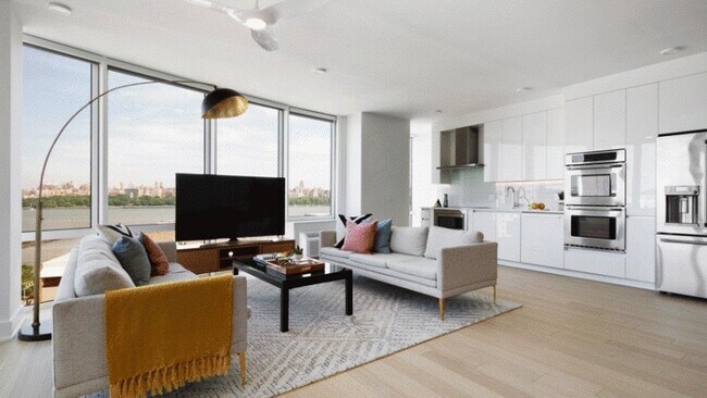 Foto del edificio - 760 River Rd
