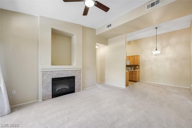Building Photo - 3325 Cactus Shadow St