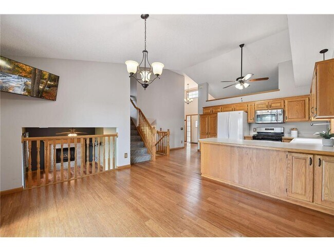 Building Photo - 1583 Niagara St