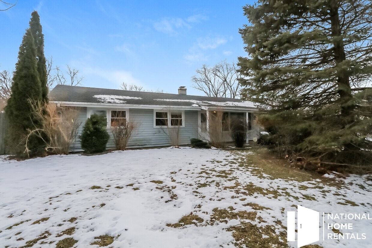 4431 188th St, Country Club Hills, IL 60478 House Rental in Country