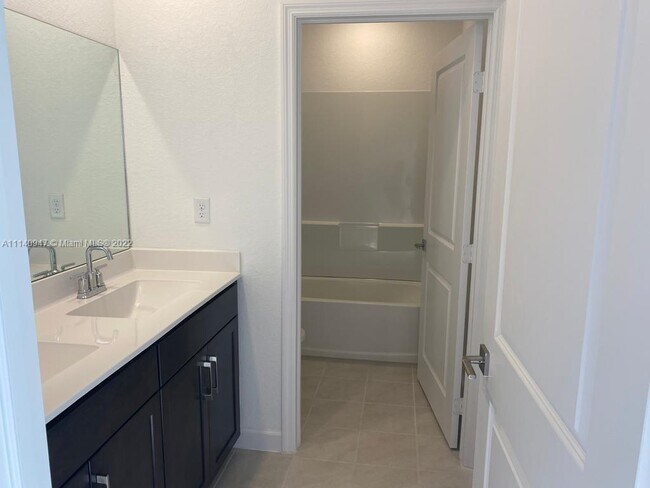 Foto del edificio - 27034 SW 132nd Ct
