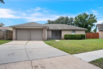Building Photo - 1710 Foxwood Ct