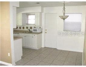 Building Photo - 2218 Amherst Ave
