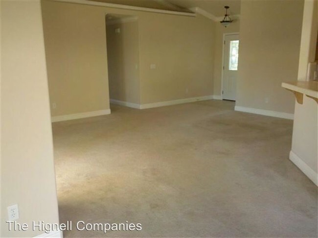 Building Photo - 1363 Empress Ln