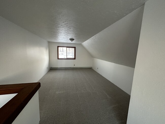 Building Photo - 149 Palace Circle