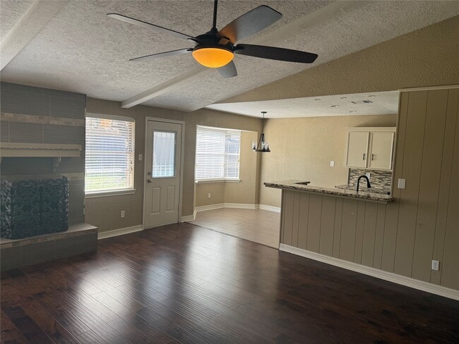 Building Photo - 13726 Rampchester Ln