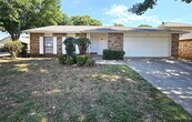 Foto principal - 3128 Woodlark Dr