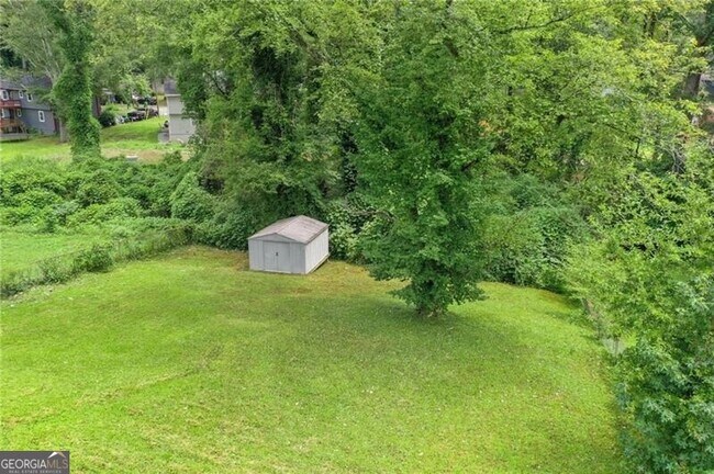 Building Photo - 799 Pine Roc Dr