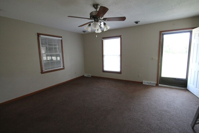 Building Photo - Exclusively Offered by Muse Realty, LLC