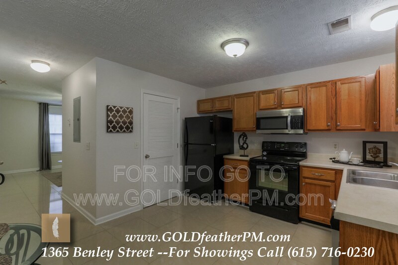 Primary Photo - 1355 Benley St