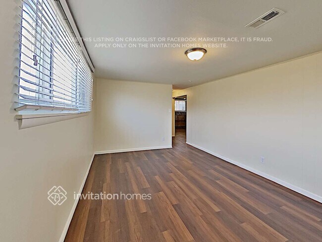 Foto del edificio - 2776 Worchester St