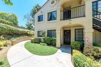 Building Photo - 13294 Wimberly Square