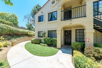 Building Photo - 13294 Wimberly Square