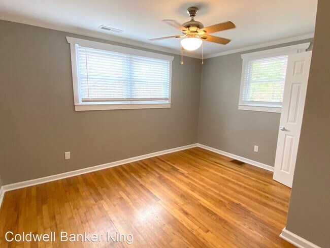 Building Photo - 2 br, 1 bath House - 510 Fairway Dr