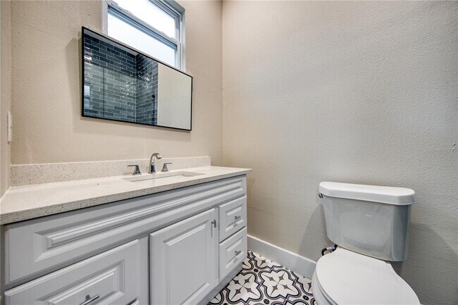 Foto del edificio - 4338 15th St N