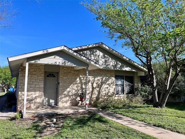 Building Photo - 5710 Signal Point