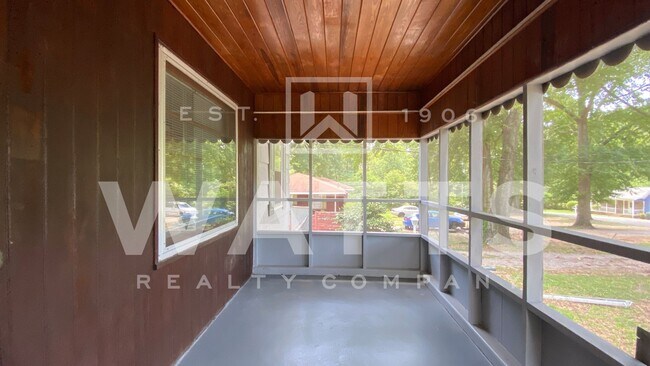Building Photo - 3 Bedroom Home in Forestdale