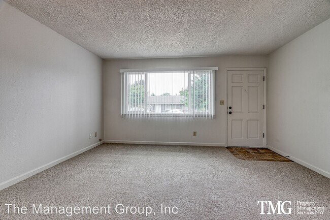 Foto del edificio - 3 br, 1 bath House - 7312 NW 1st Avenue
