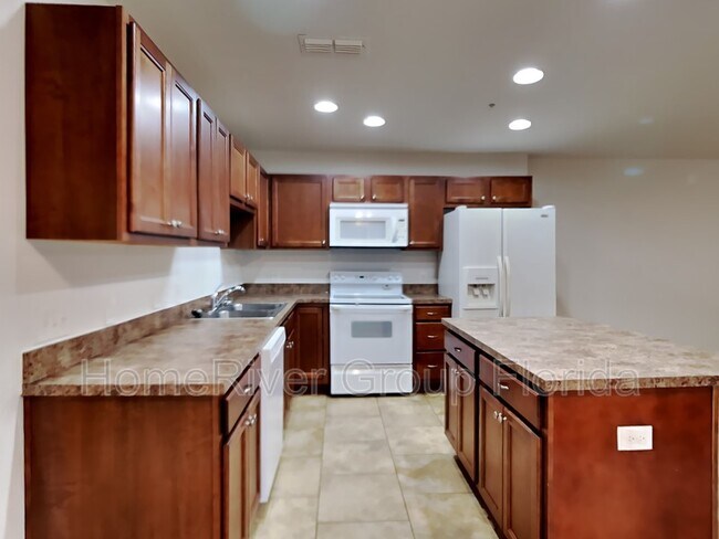 Foto del edificio - 2124 Washington Rd
