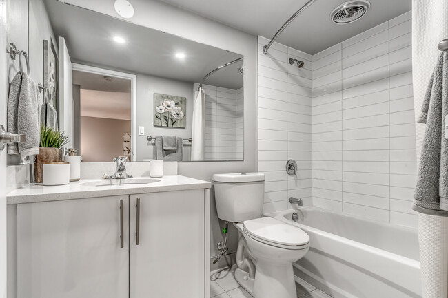 Building Photo - Windsor Arms