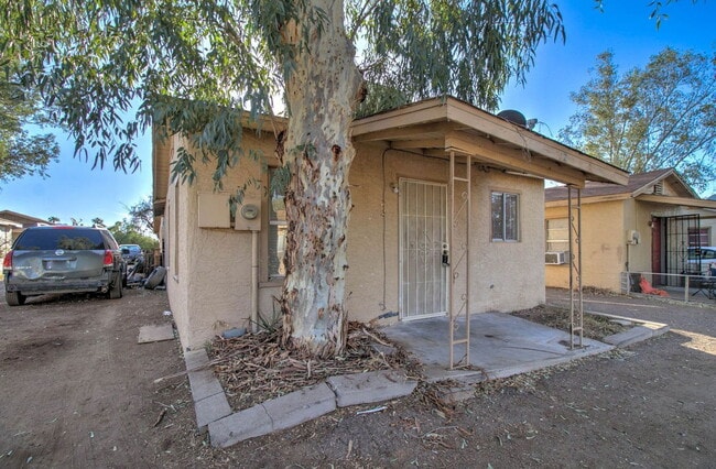 Foto del edificio - 9316 E Balsam Ave