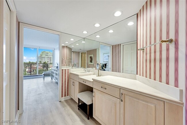 Building Photo - 4901 Gulf Shore Blvd N