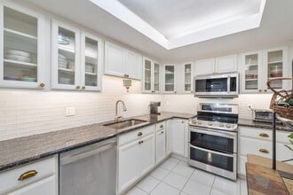 Building Photo - 2851 S Ocean Blvd