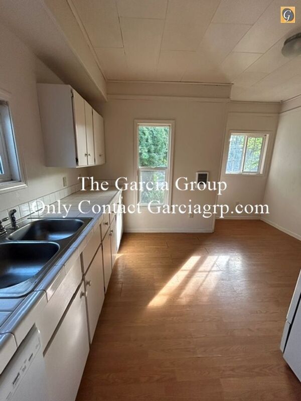 Foto del edificio - 15318 SE Risley Ct