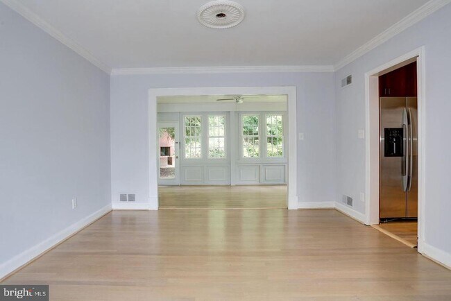 Foto del edificio - 2209 46th St NW