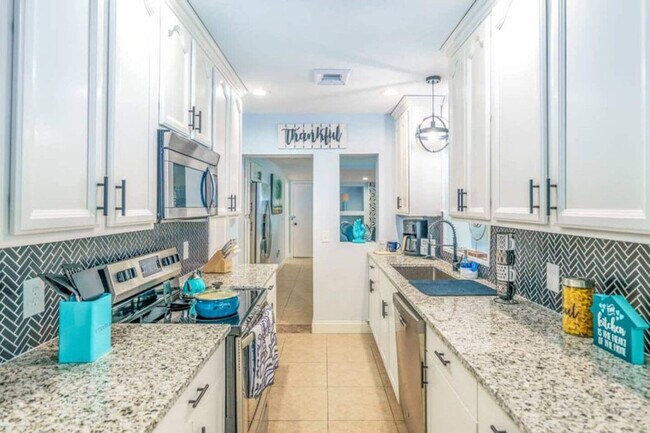 Foto del edificio - 2908 Stetson St