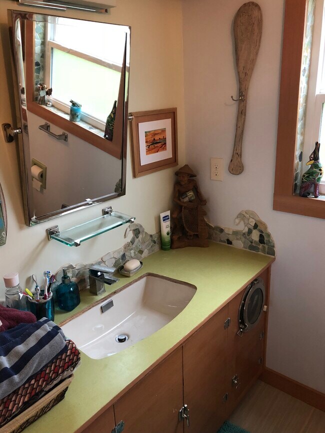 Bathroom - 3720 NW Keel Ave