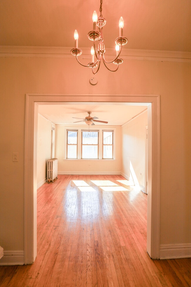 Building Photo - 7518 N Seeley Ave