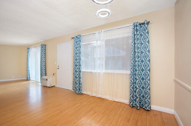 Foto del edificio - 3750 Stocker St