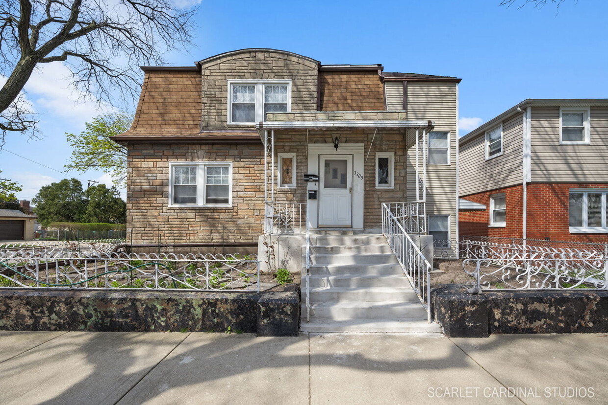 Primary Photo - 3300 N Osage Ave