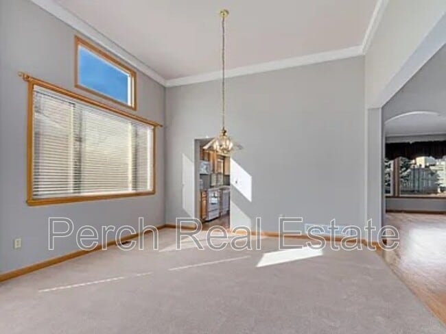 Foto del edificio - 14041 W Amherst Ave