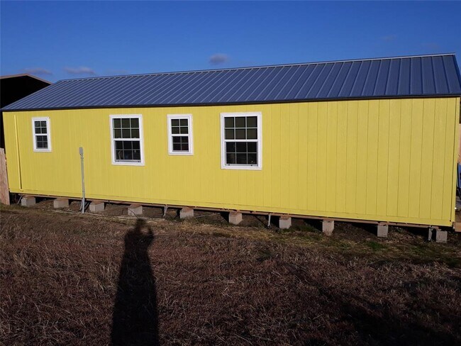 Building Photo - 333 Wilson Ct