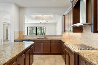 Building Photo - 255 Calmo Cir