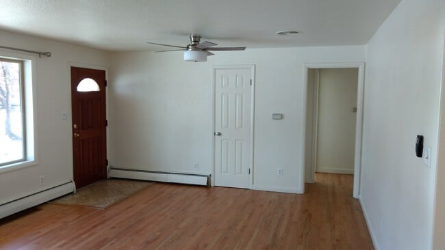 Photo - Beautifully Updated Boulder 3Bed/2Bath- Walking distance from CU campus & 29th St Mall! Available... House