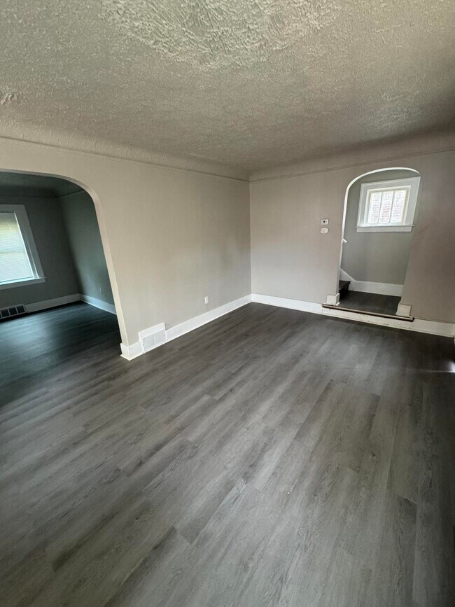 Foto del edificio - 15352 Hartwell St