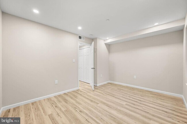 Foto del edificio - 2134 N 19th St