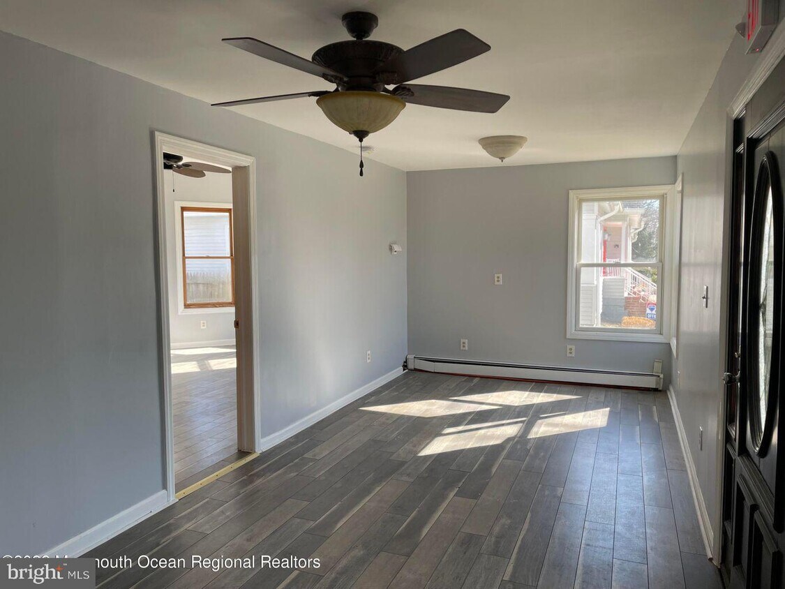 519 Main St, Toms River, NJ 08753 House Rental in Toms River, NJ